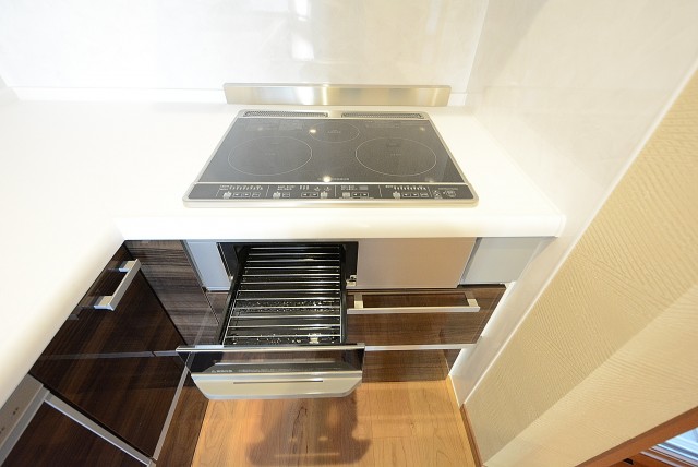 青山ザ・タワー キッチン