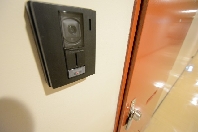 シャトレ市ヶ谷 玄関