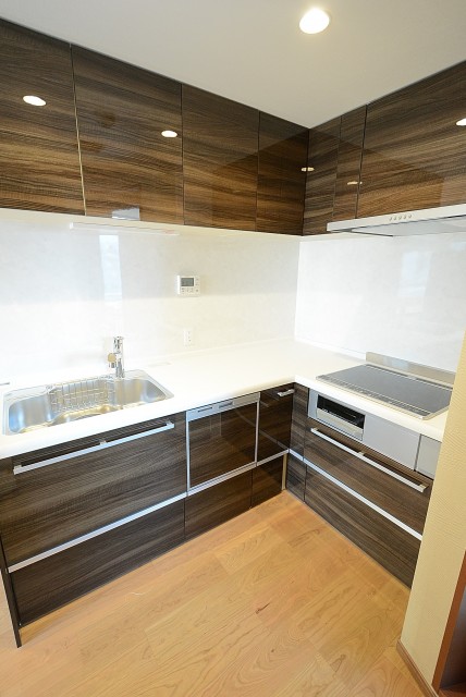 青山ザ・タワー キッチン