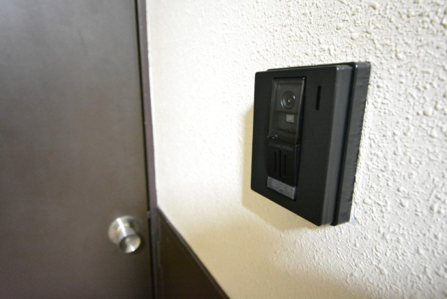 クレール島津山 玄関