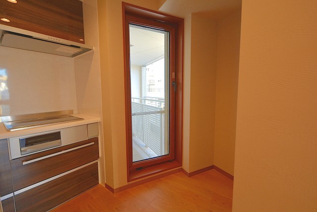 青山ザ・タワー バルコニー