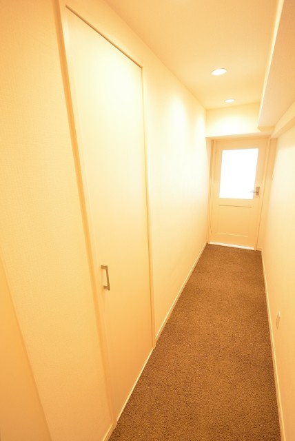 上野毛ハイム 廊下収納