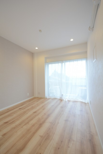 豊栄平町マンション 洋室2