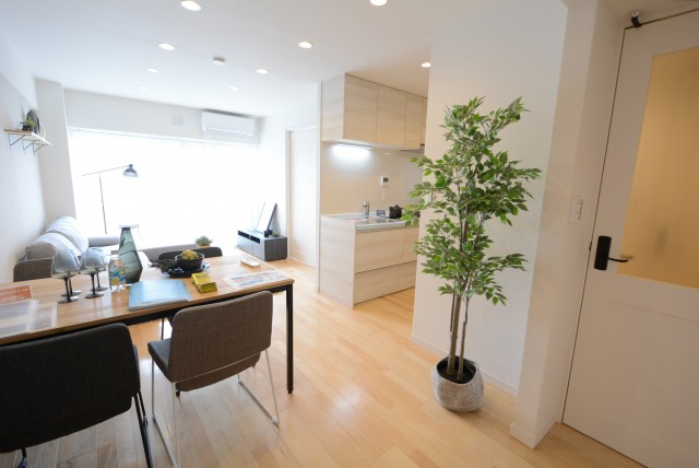 西新宿ハウス リビング・ダイニング