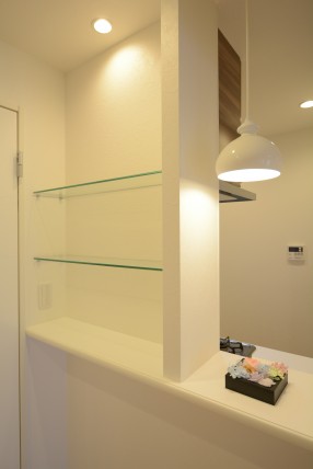 豊栄平町マンション リビング・ダイニング