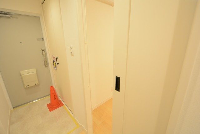 西新宿ハウス 洋室２