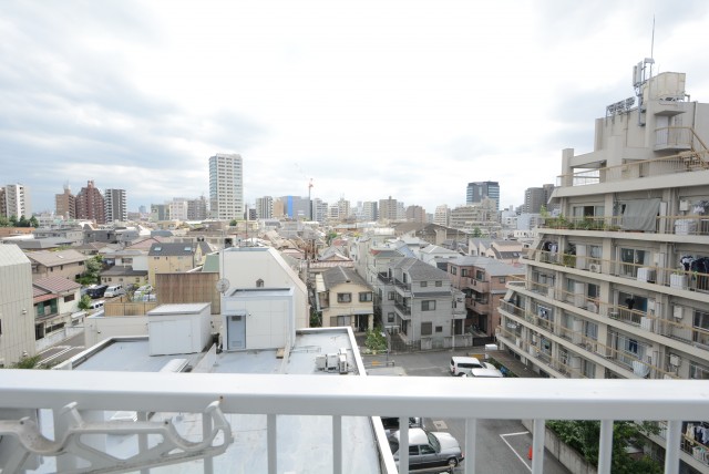 西新宿ハウス バルコニー