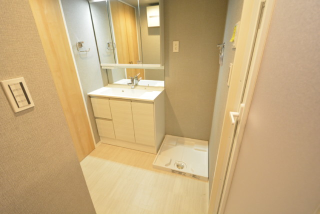 ファミリータウン東陽J棟 洗面室