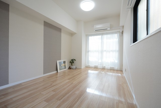 グランドメゾン新宿東 洋室