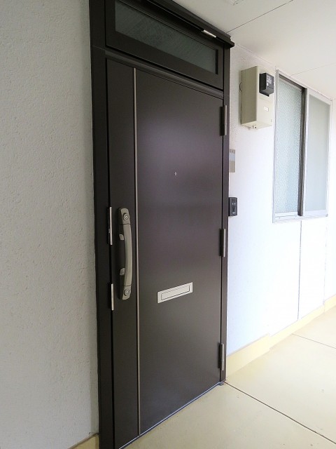 田園調布コーポラス　玄関扉