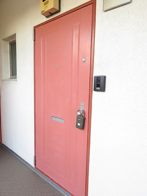 シャンボール都立大　玄関扉