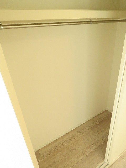 シャンボール都立大　クローゼット