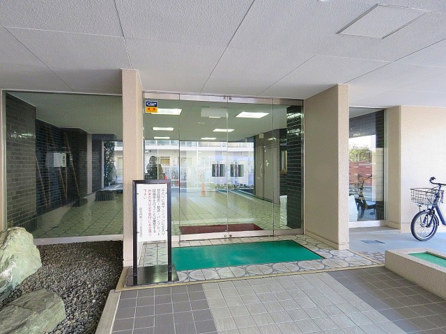 藤和用賀コープ　エントランス