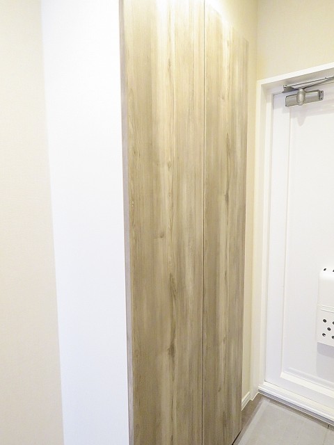 日商岩井第2玉川台マンション　シューズBOX