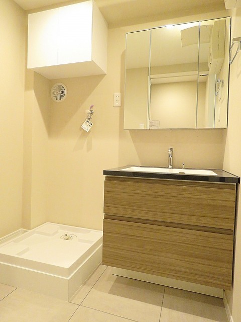 日商岩井第2玉川台マンション　洗面室