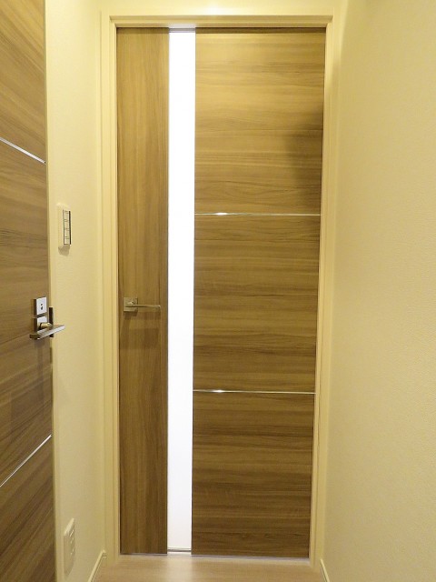 小石川ハイツ　DK扉