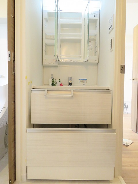 小石川ハイツ　洗面化粧台