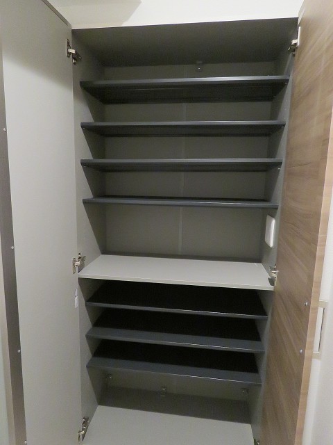 御苑フラワーマンション　シューズBOX