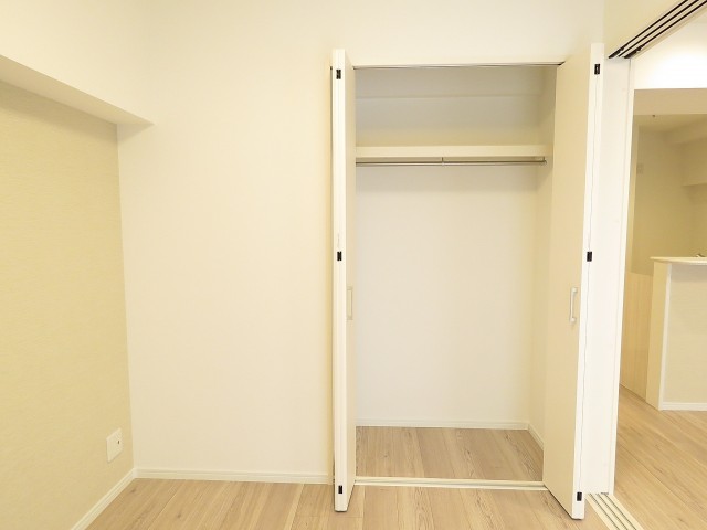 御苑フラワーマンション　クローゼット