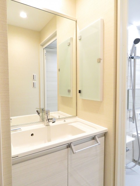 御苑フラワーマンション　洗面化粧台