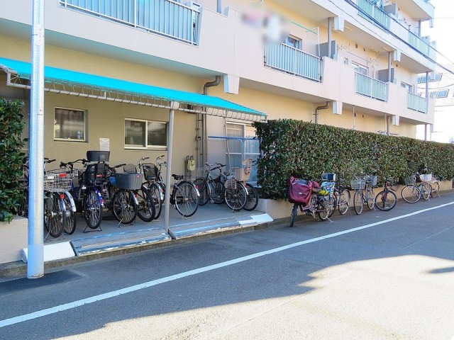 藤和用賀コープ　駐輪場