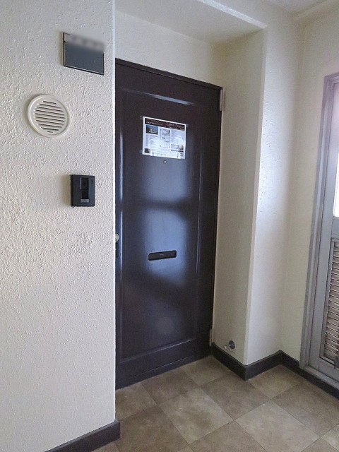 日商岩井第2玉川台マンション　玄関扉