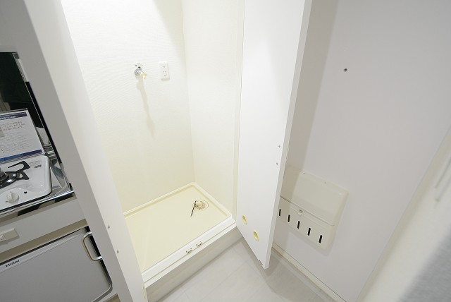 グランドメゾン新宿東 玄関