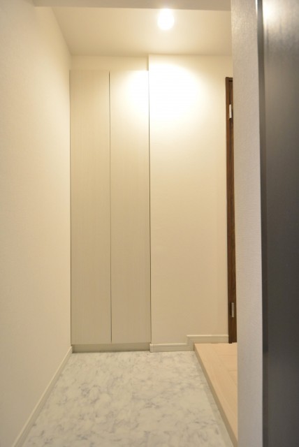 ダイアパレスシェルトワレ目黒 玄関