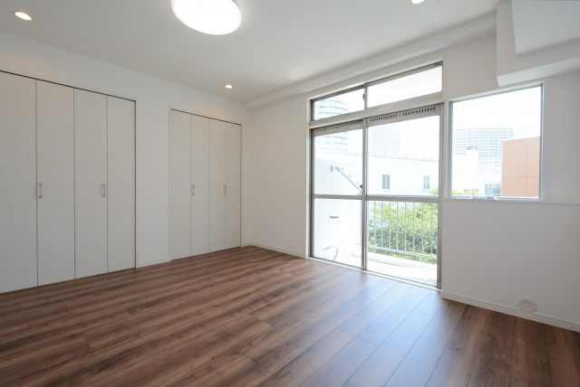 マンション雅叙苑 洋室1