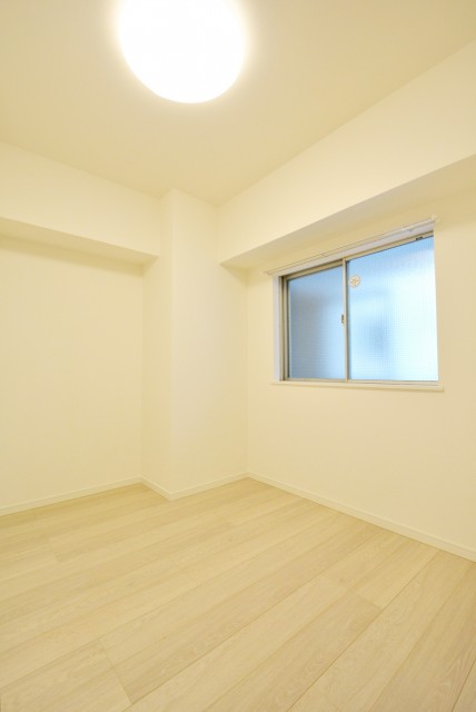 マンション雅叙苑 洋室4