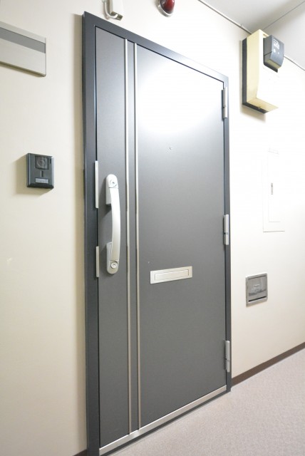 藤和用賀コープ 玄関