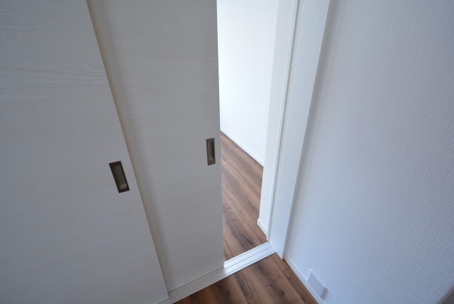 マンション雅叙苑 洋室1