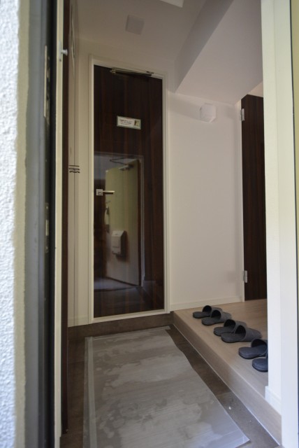 マンション雅叙苑 玄関