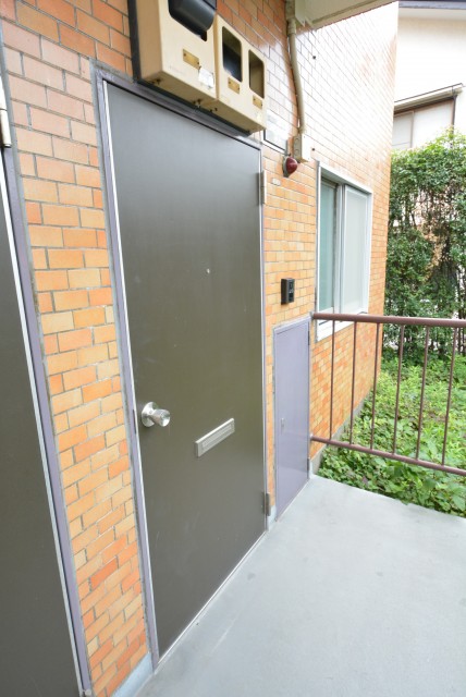 ライオンズマンション学芸大学 玄関