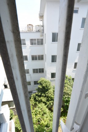 マンション雅叙苑 洋室2