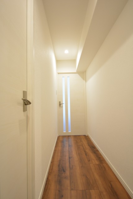 マンション雅叙苑 玄関