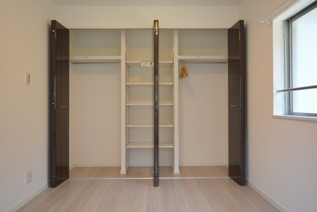 マンション雅叙苑 洋室1