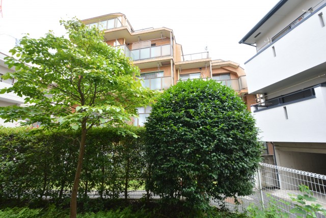 ライオンズマンション学芸大学 バルコニー