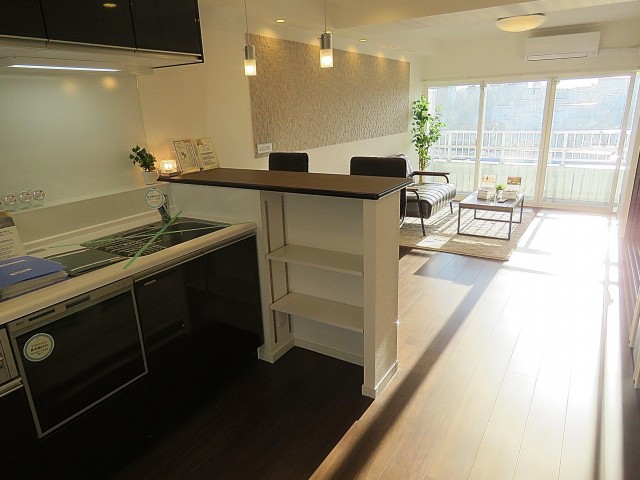 サードリハイツ本館 LDK約13.6帖 サードリハイツ本館 LDK約13.6帖