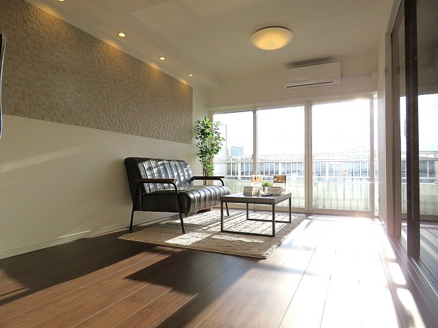 サードリハイツ本館 LDK約13.6帖 サードリハイツ本館 LDK約13.6帖