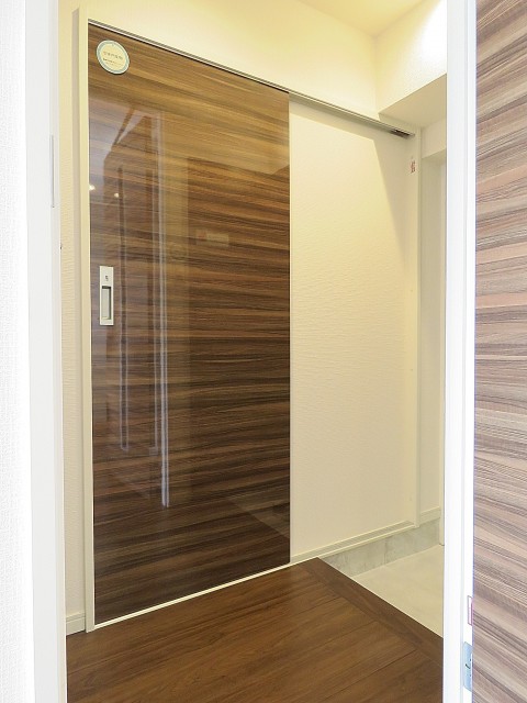 サードリハイツ本館　洗面室