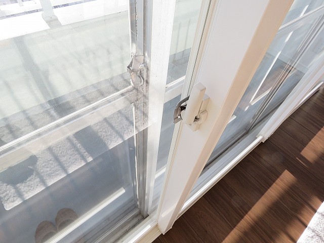 サードリハイツ本館　二重サッシ