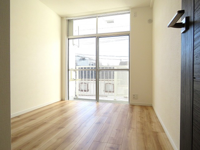 祐天寺コーポラス　洋室約4.5帖