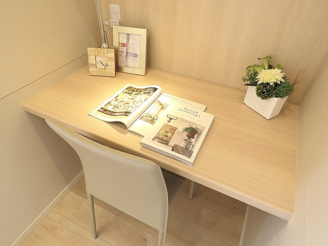 キャッスル共進マンション　デスク