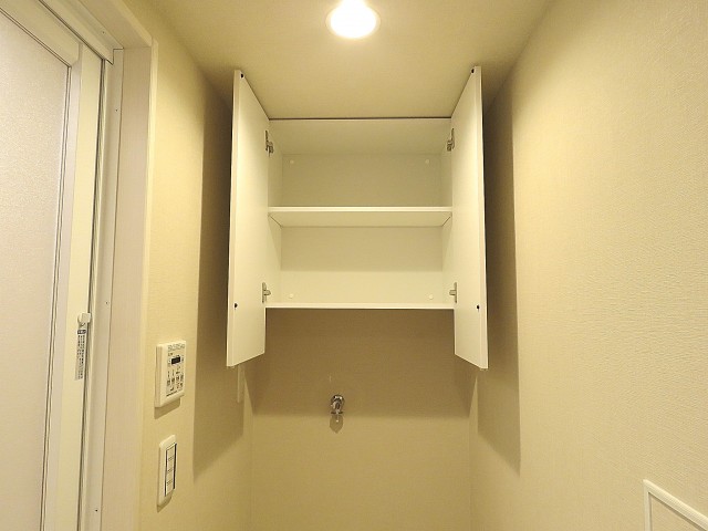 キャッスル共進マンション　吊戸棚