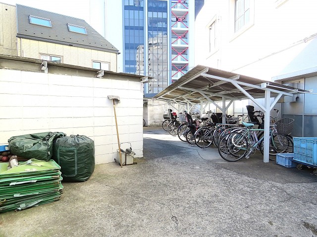 キャッスル共進マンション　駐輪場