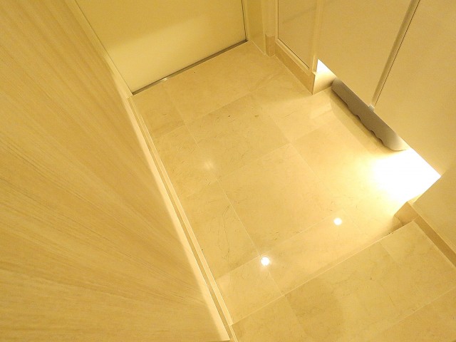 マートルコート自由が丘Ⅱ　玄関ホール