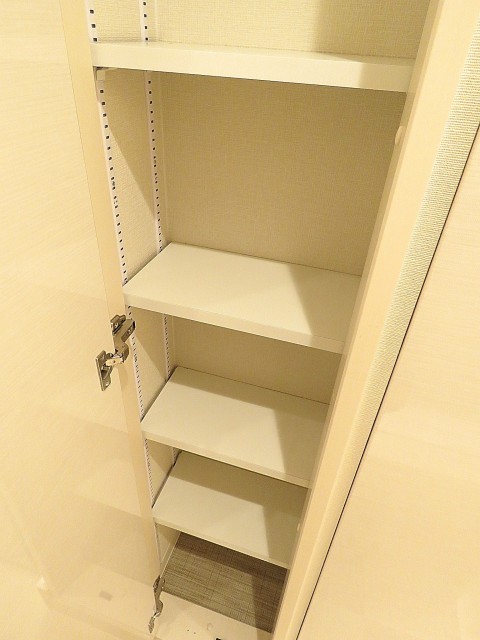 マートルコート自由が丘Ⅱ　シューズBOX