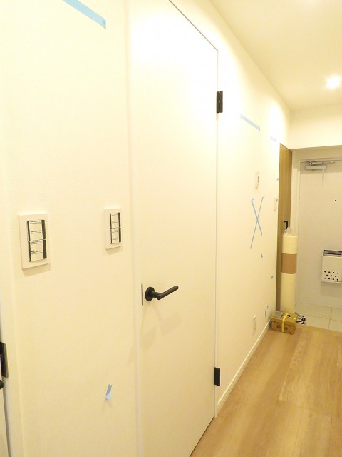 東建マンション学芸大　洗面室扉