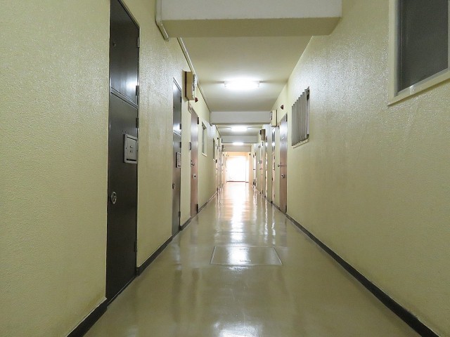 東建マンション学芸大　共用廊下